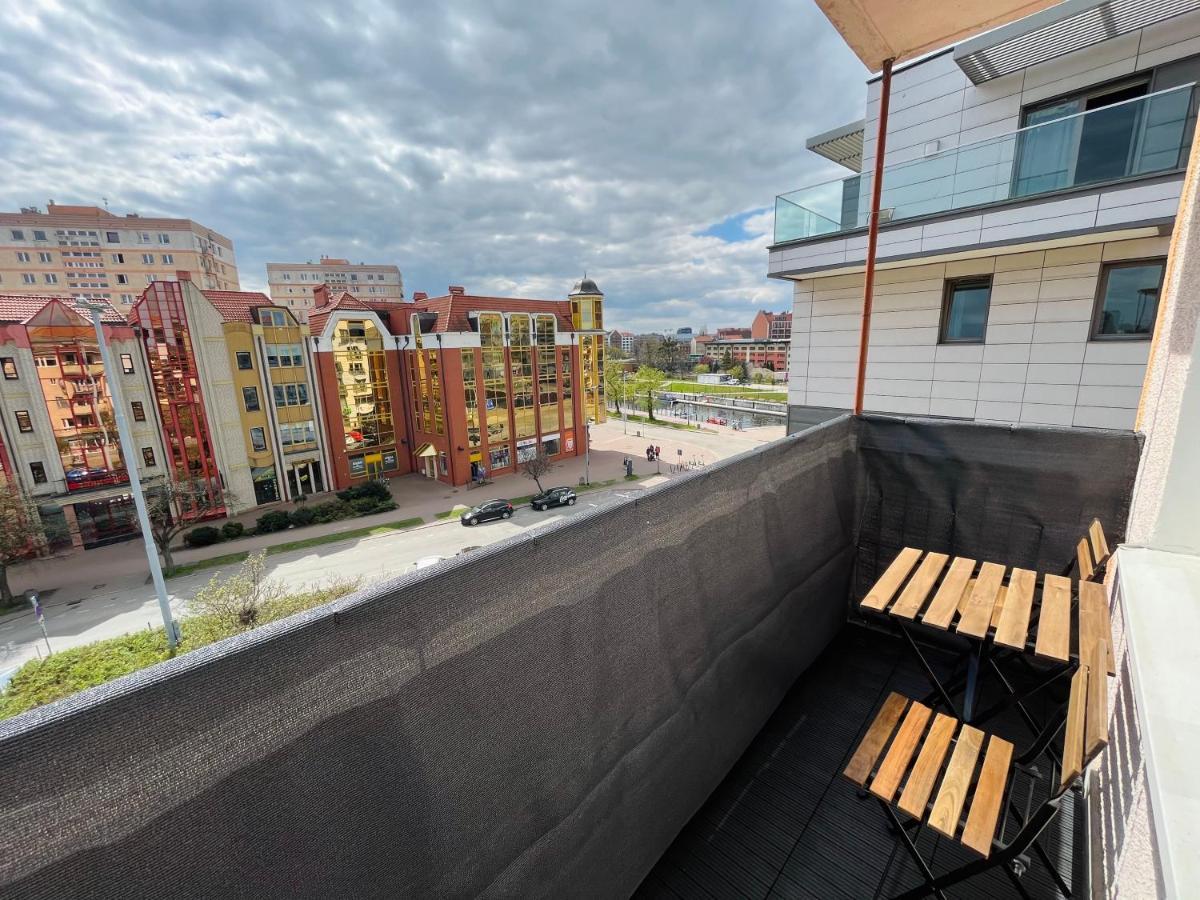 Boho Stare Z Widokiem Na Marine Huoneisto Gdańsk